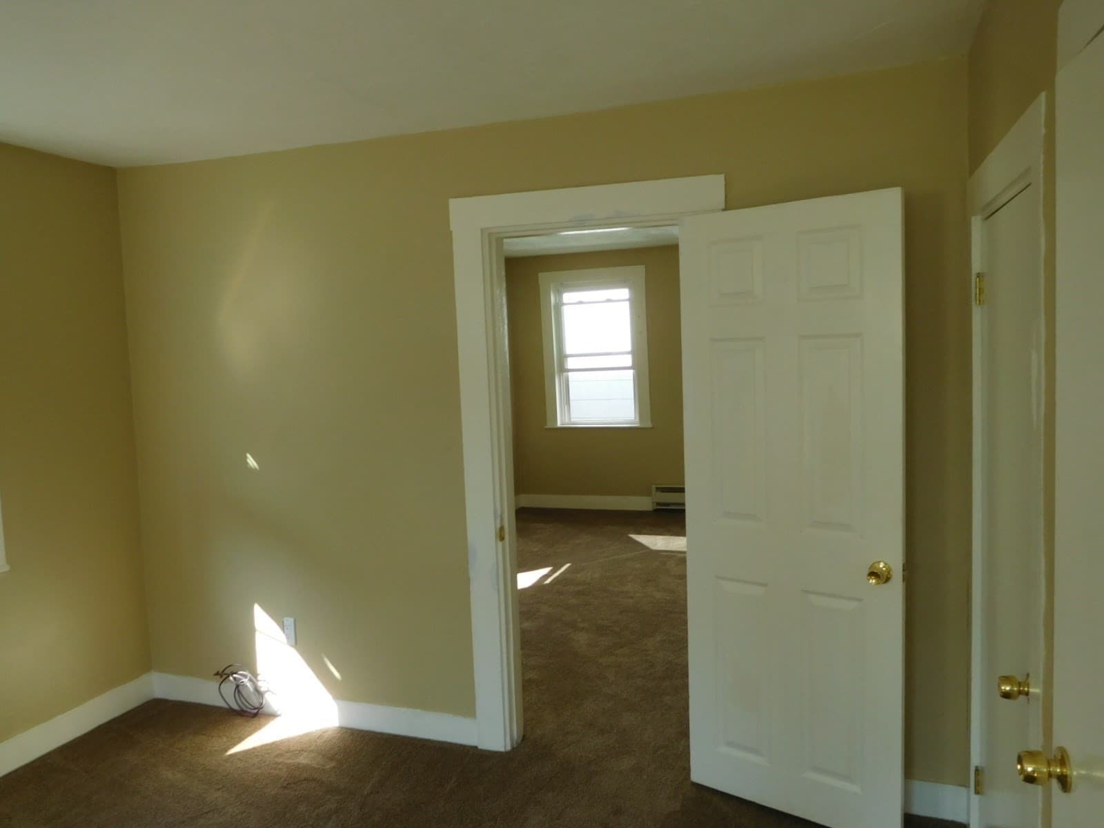 4 Family at 67 Washington Street, Weymouth MA 02188, photo 8 of 42