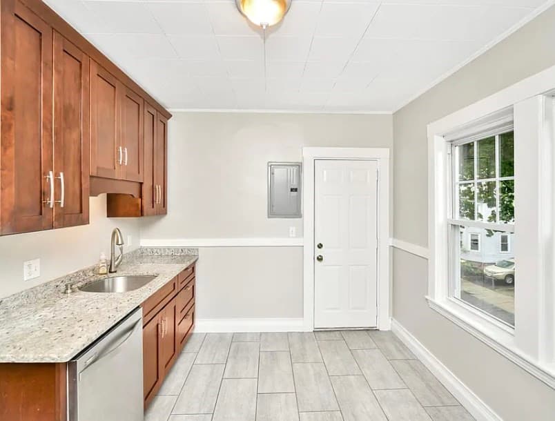 Condominium at 559 Adams St # 2, Boston MA 02124, Boston, photo 6 of 10
