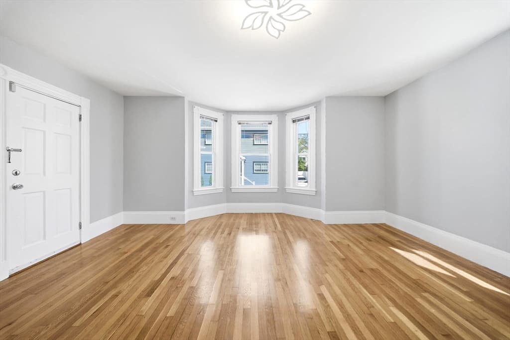 29 Hanson St # 1, Somerville MA 02143 photo 10
