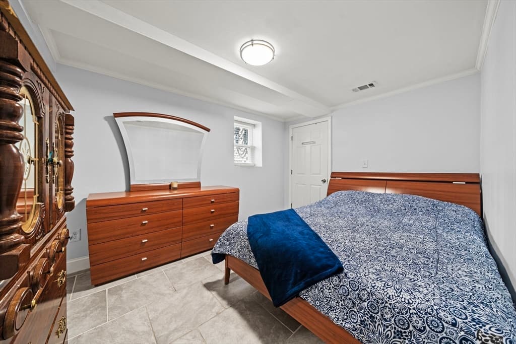 29 Hanson St # 1, Somerville MA 02143 photo 33