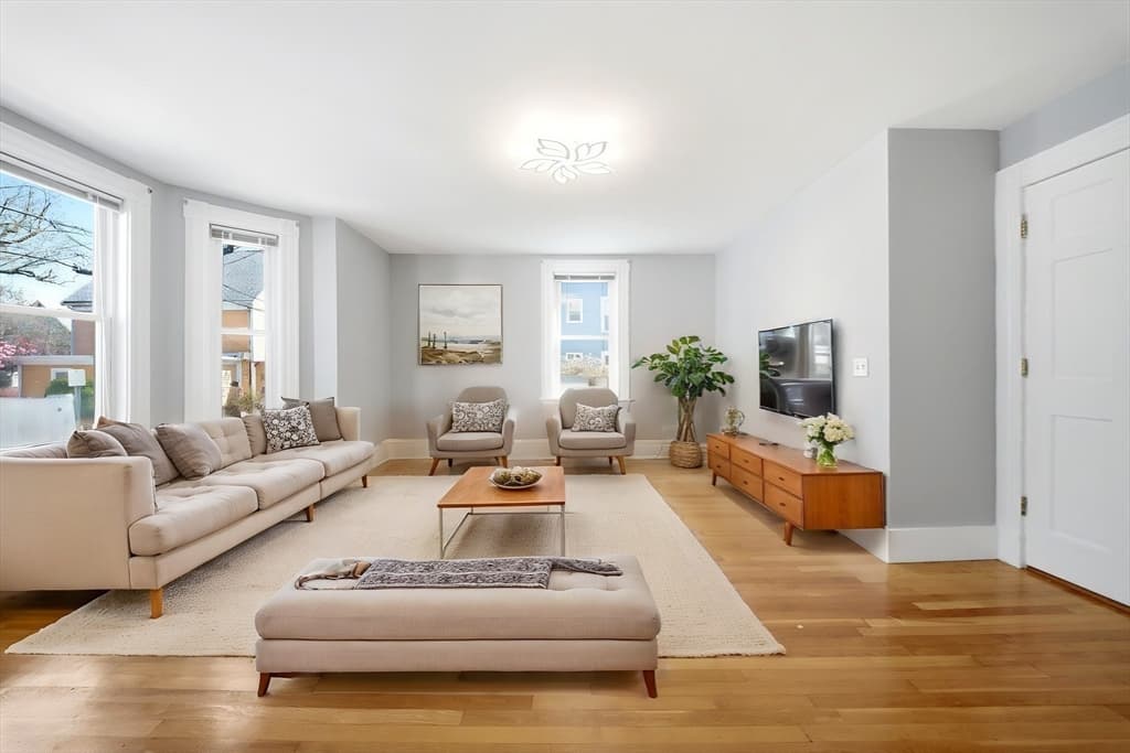 29 Hanson St # 1, Somerville MA 02143 photo 8