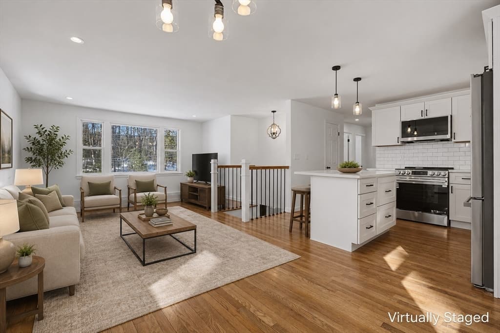 Single Family Residence at 12 Davis Road, Merrimack NH 03054, Merrimack, photo 11 of 31