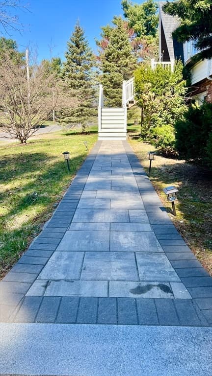 Single Family Residence at 5 Flintlocke Rd, Franklin MA 02038, photo 31 of 34