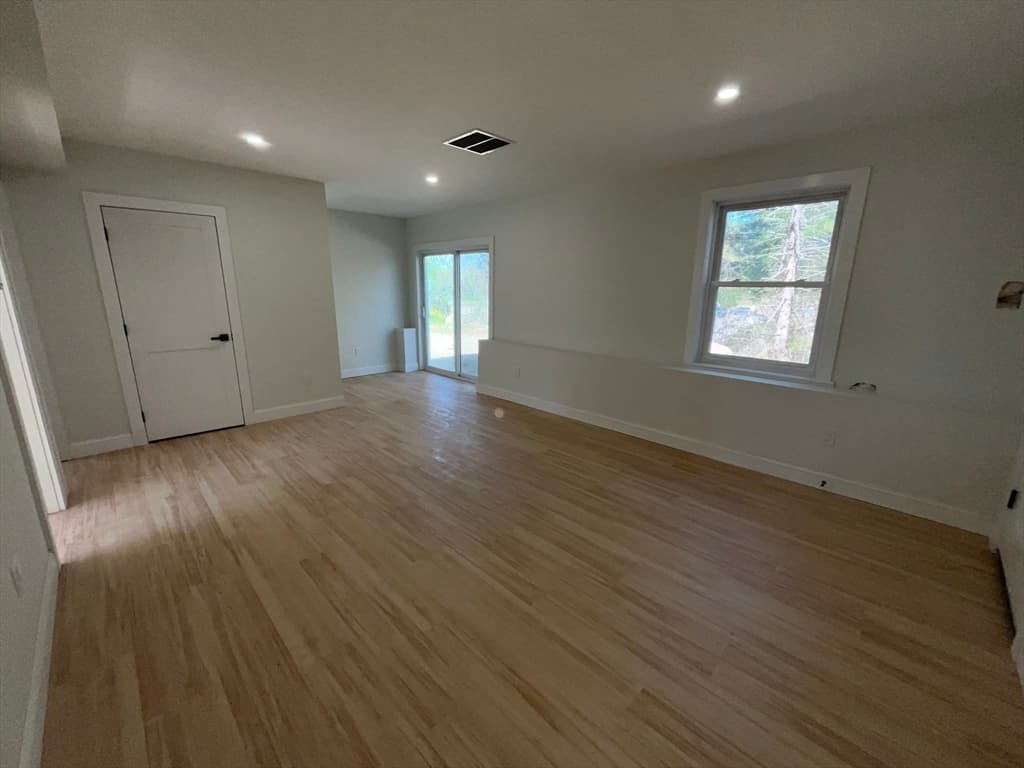 272 S Main St, Hopedale MA 01747 photo 31