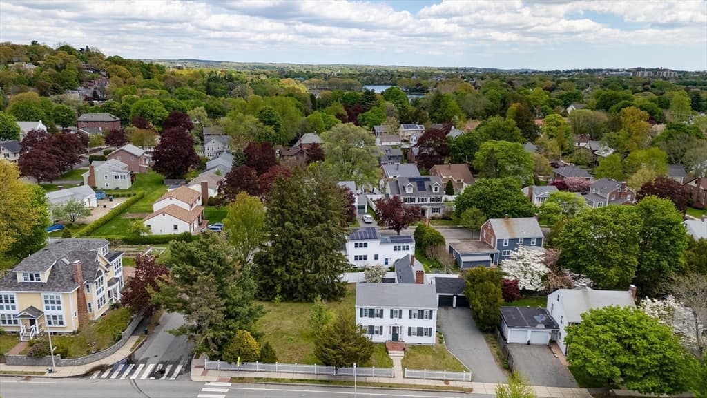 291 Brighton St, Belmont MA 02478 photo 31