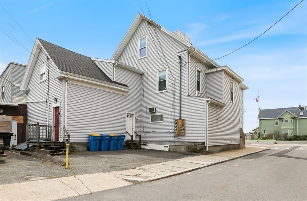 Commercial Sale at 193-195 Winthrop St, Winthrop MA 02152, Winthrop, photo 37 of 42