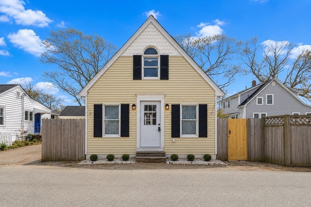 8 Cottage St, Wareham MA 02571 photo 30