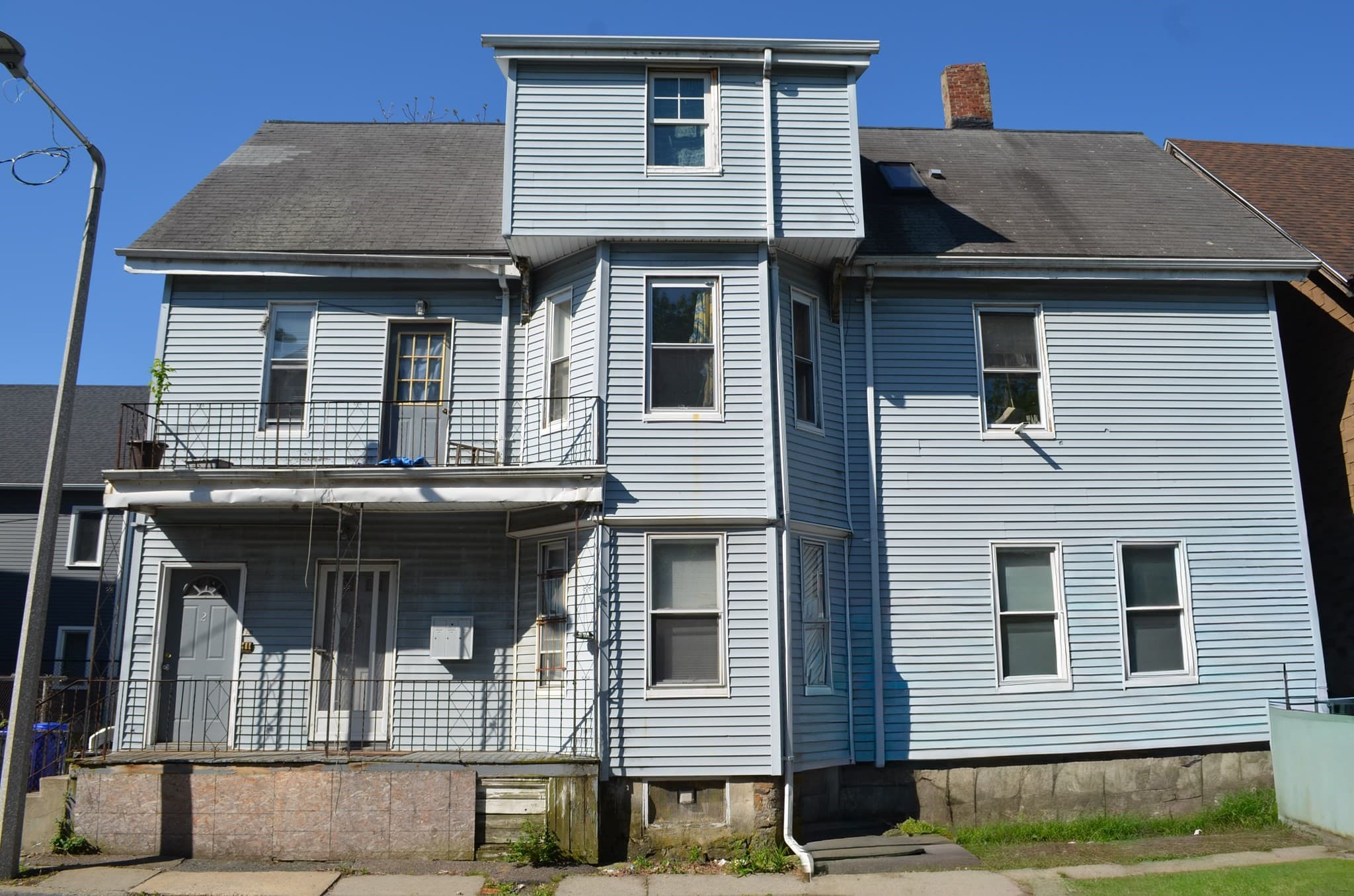 2-4 Howard Pl, Boston MA 02125