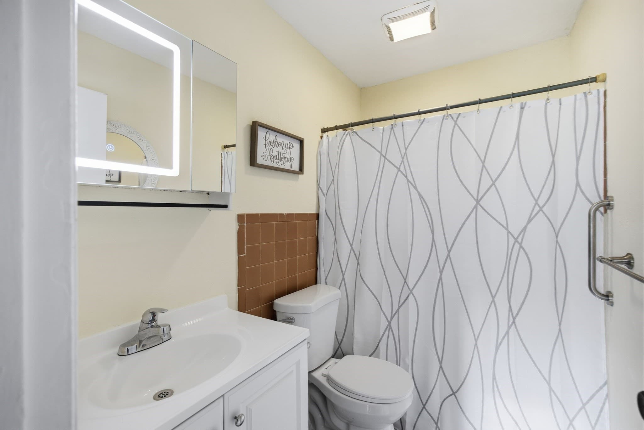 Condominium at 16 Arizona Ter # 2, Arlington MA 02474, Arlington, photo 10 of 21