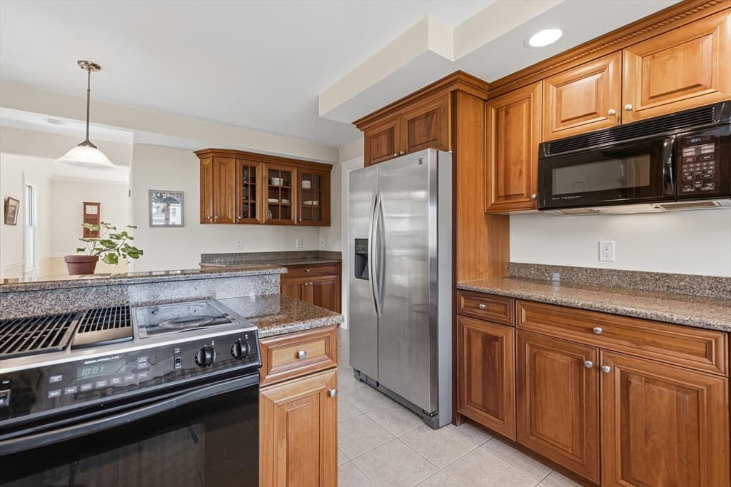 122 Deerfoot Rd, Southborough MA 01772 photo 12