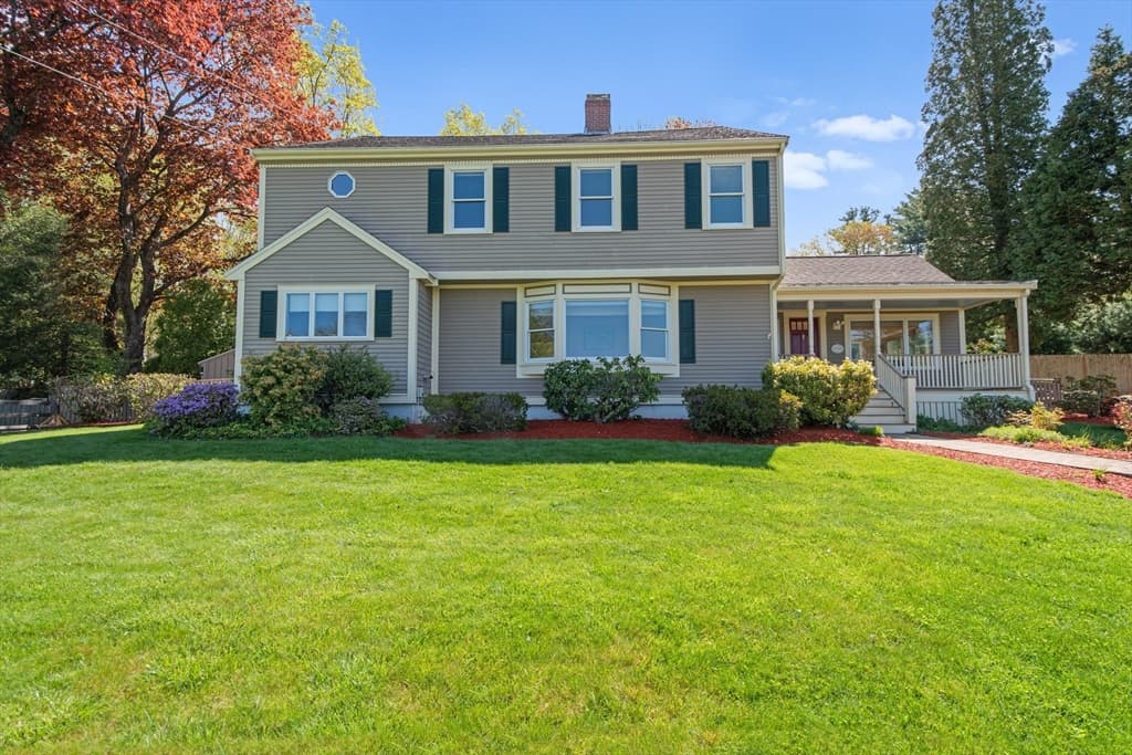 122 Deerfoot Rd, Southborough MA 01772