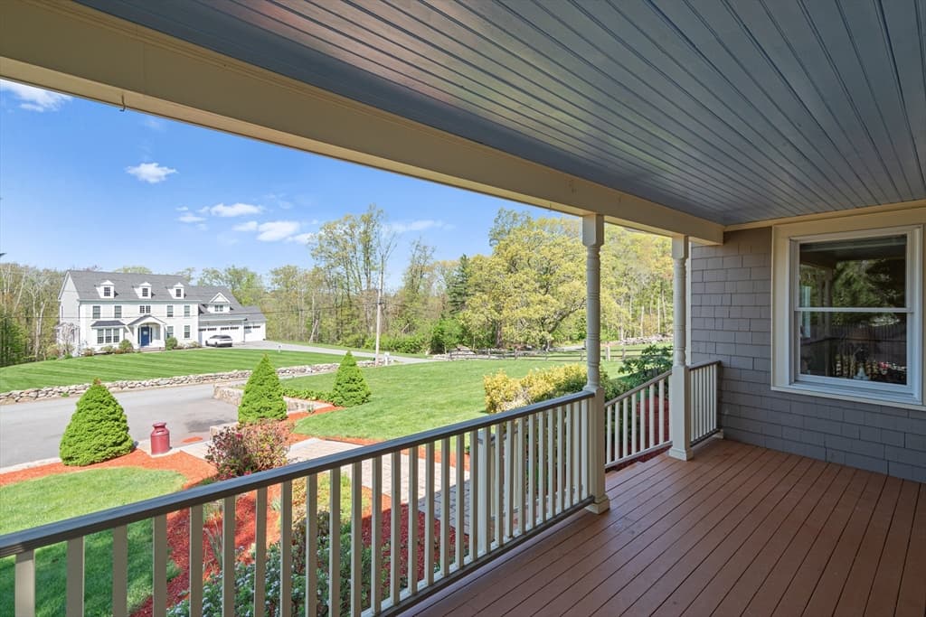 122 Deerfoot Rd, Southborough MA 01772 photo 4