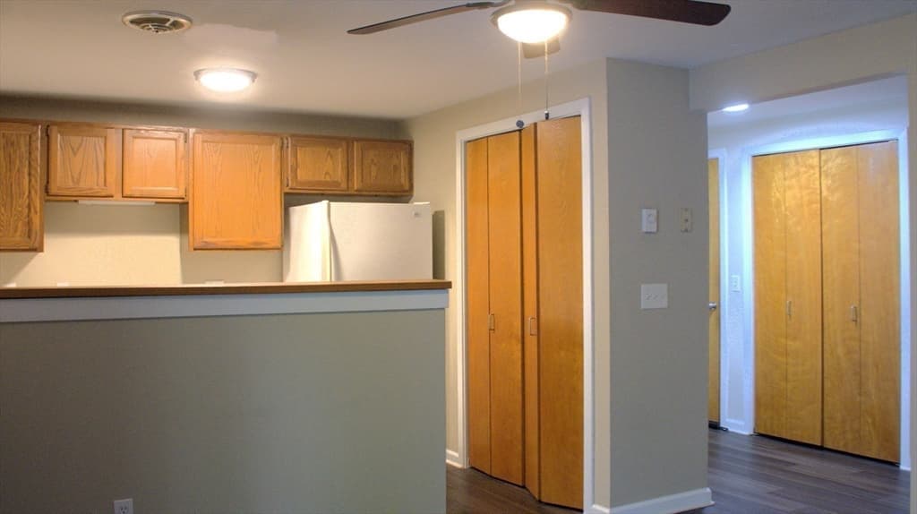 Condominium at 18 Maria Ave # A, Southbridge MA 01550, Southbridge, photo 9 of 23