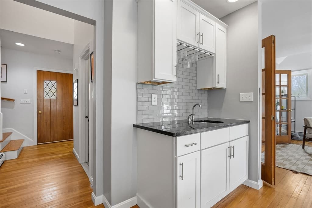 Single Family Residence at 16 Ellisville Rd, Plymouth MA 02360, Plymouth, photo 13 of 42