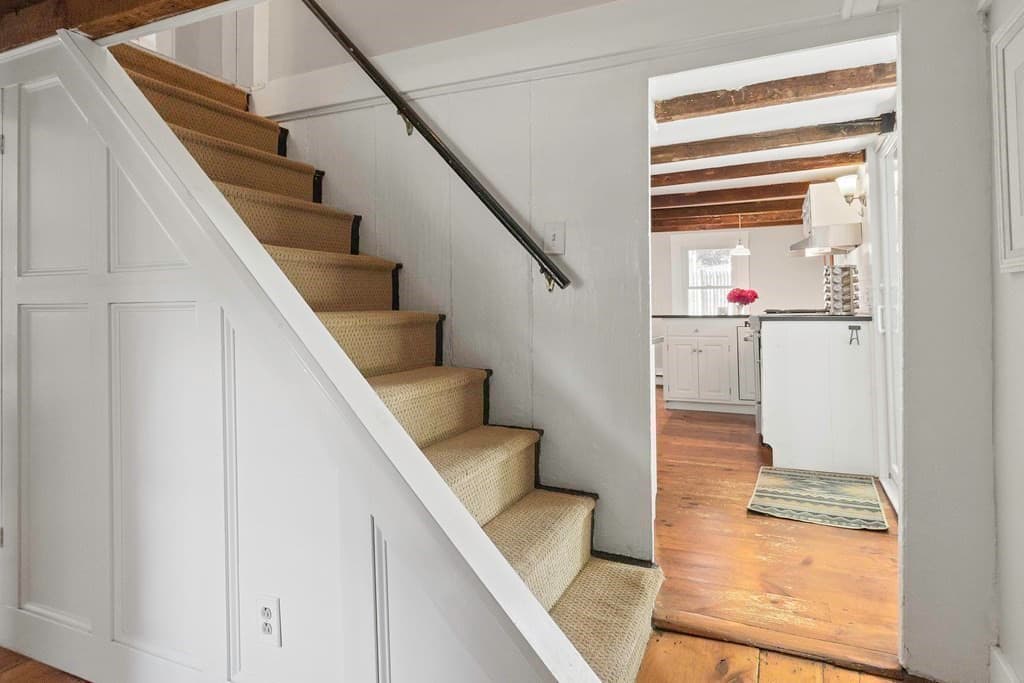 Single Family Residence at 54 Ashland St, Newburyport MA 01950, photo 26 of 33