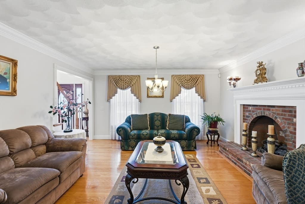 Single Family Residence at 144 Burnside, Seekonk MA 02771, photo 13 of 41