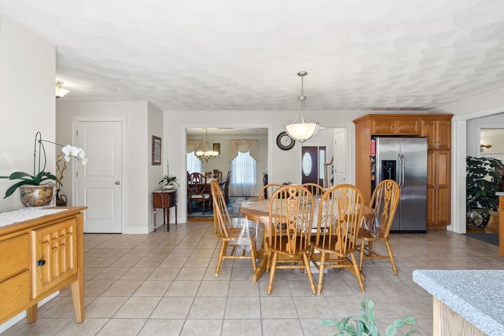 Single Family Residence at 144 Burnside, Seekonk MA 02771, photo 20 of 41