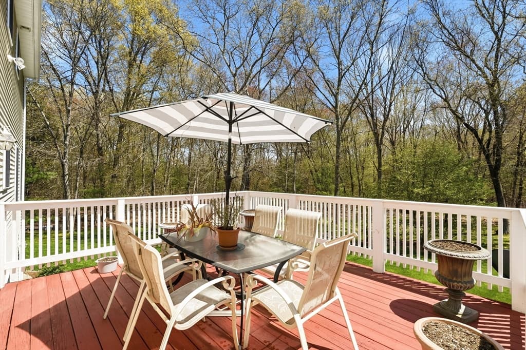 Single Family Residence at 144 Burnside, Seekonk MA 02771, photo 9 of 41