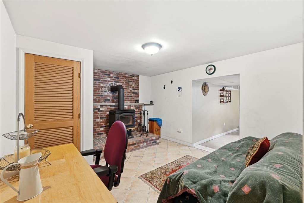 Single Family Residence at 144 Burnside, Seekonk MA 02771, photo 35 of 41