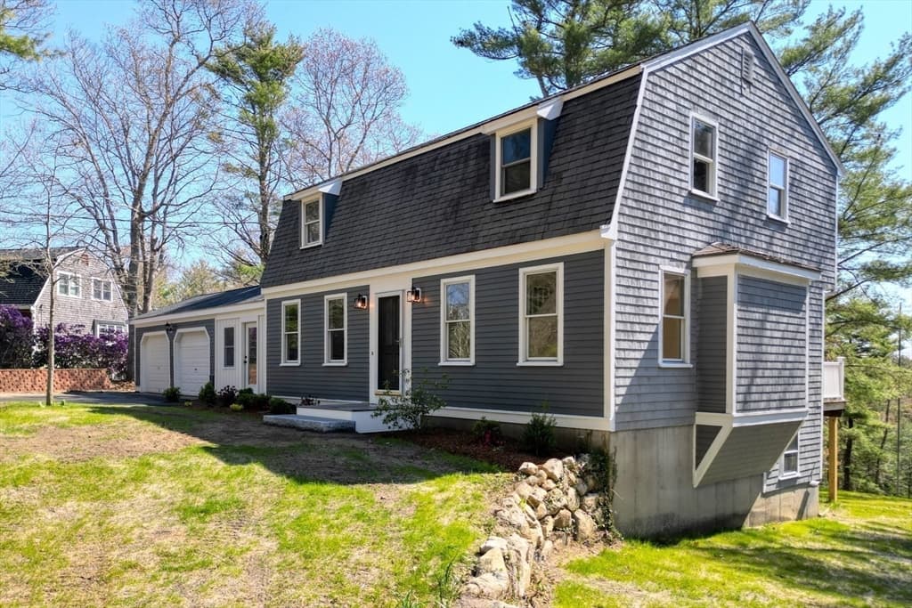 Single Family Residence at 10 Anchor Drive, Plymouth MA 02360, Plymouth, photo 2 of 42