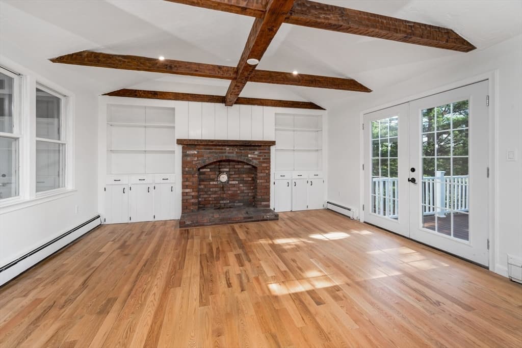 Single Family Residence at 10 Anchor Drive, Plymouth MA 02360, Plymouth, photo 6 of 42