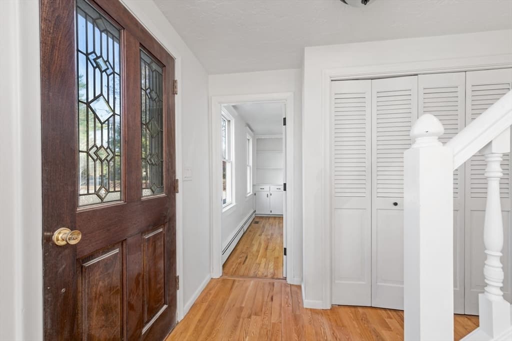 Single Family Residence at 10 Anchor Drive, Plymouth MA 02360, Plymouth, photo 10 of 42