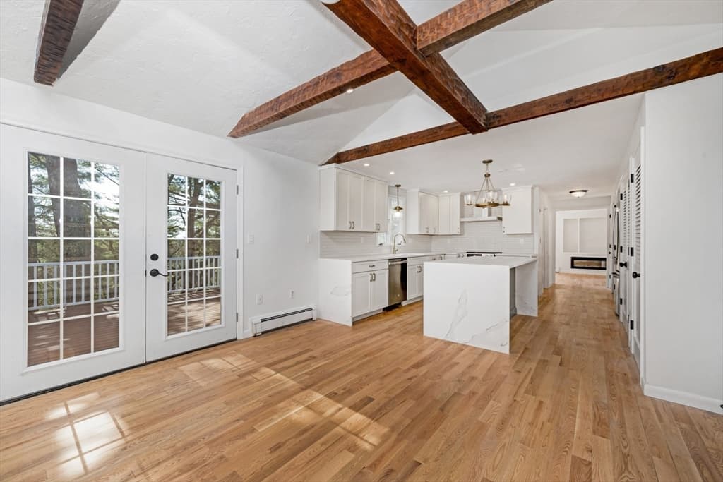 Single Family Residence at 10 Anchor Drive, Plymouth MA 02360, Plymouth, photo 4 of 42