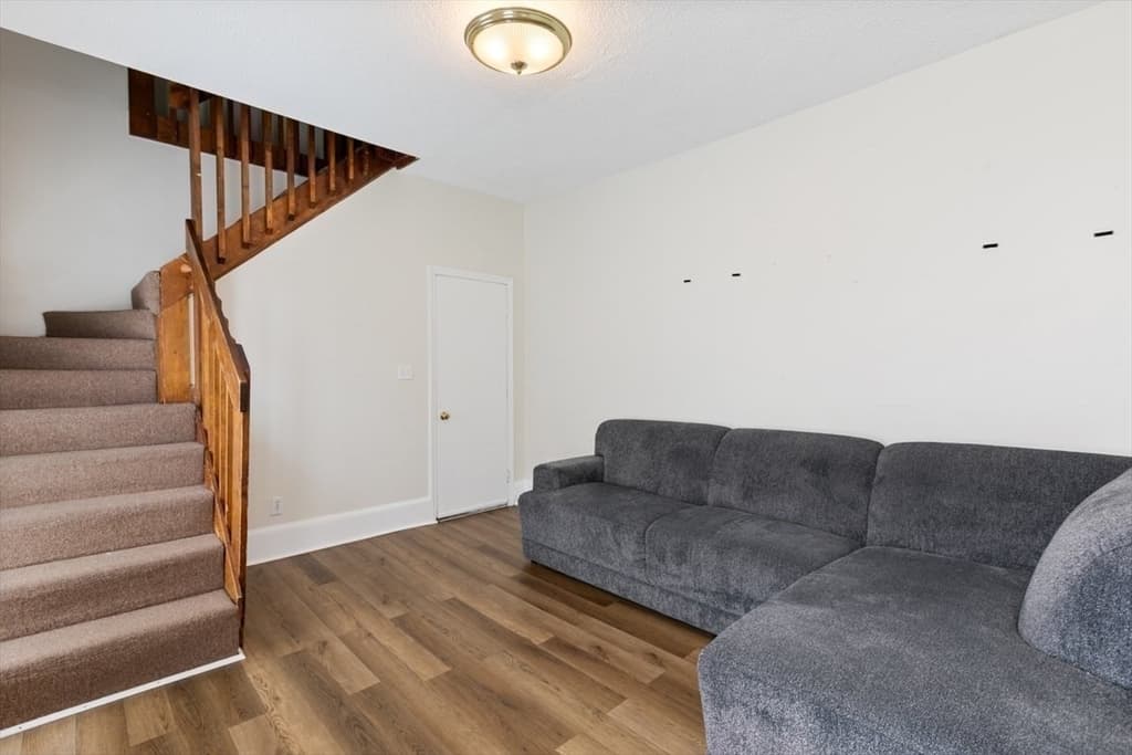 Multi Family at 193-195 Winthrop St, Winthrop MA 02152, Winthrop, photo 28 of 42