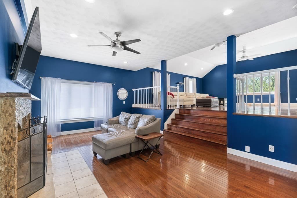 Single Family Residence at 20 Landers Rd, Stoneham MA 02180, Stoneham, photo 11 of 36