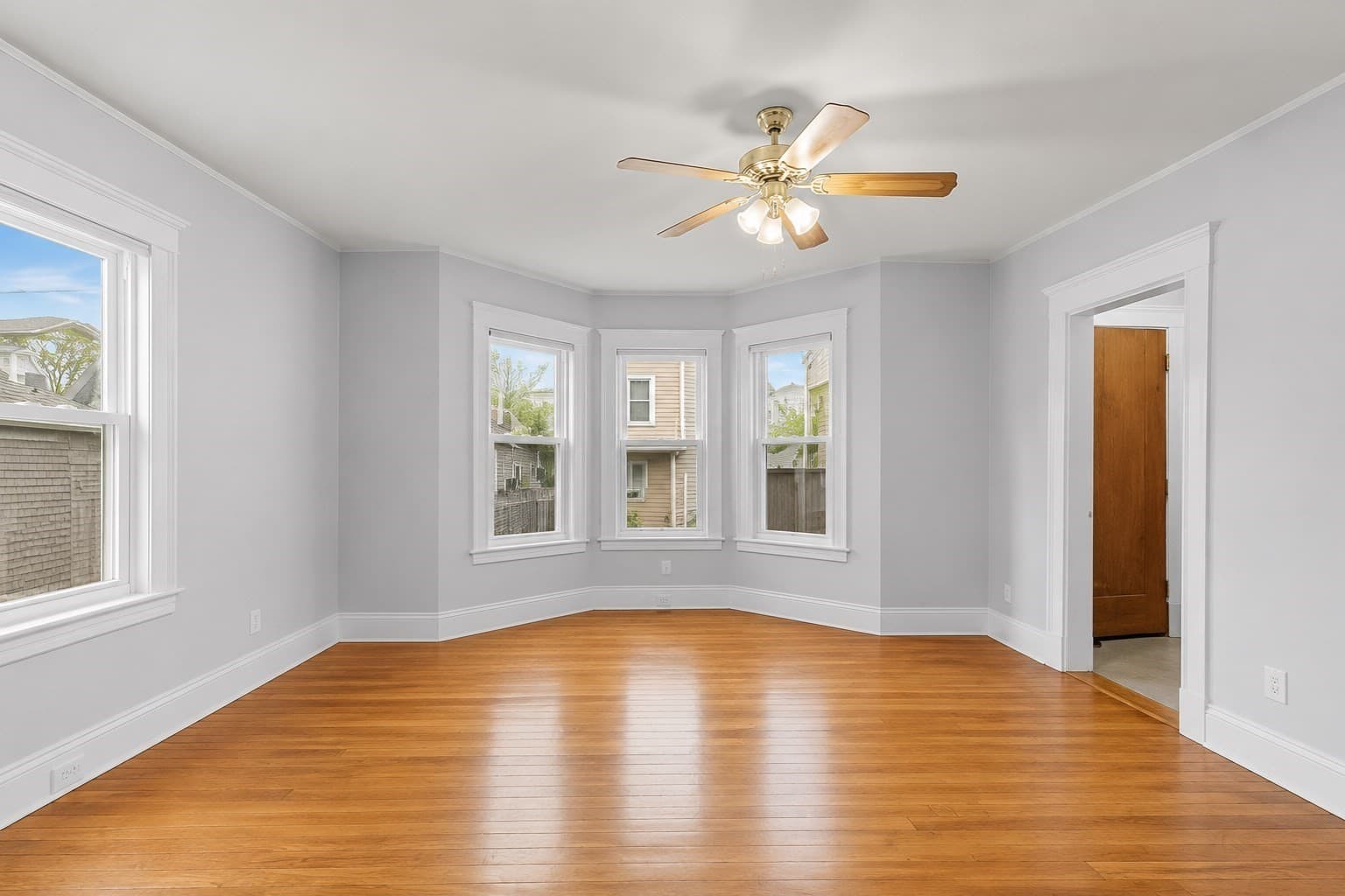 3 Family at 104-106 Burrill Street, Swampscott MA 01907, Swampscott, photo 7 of 21