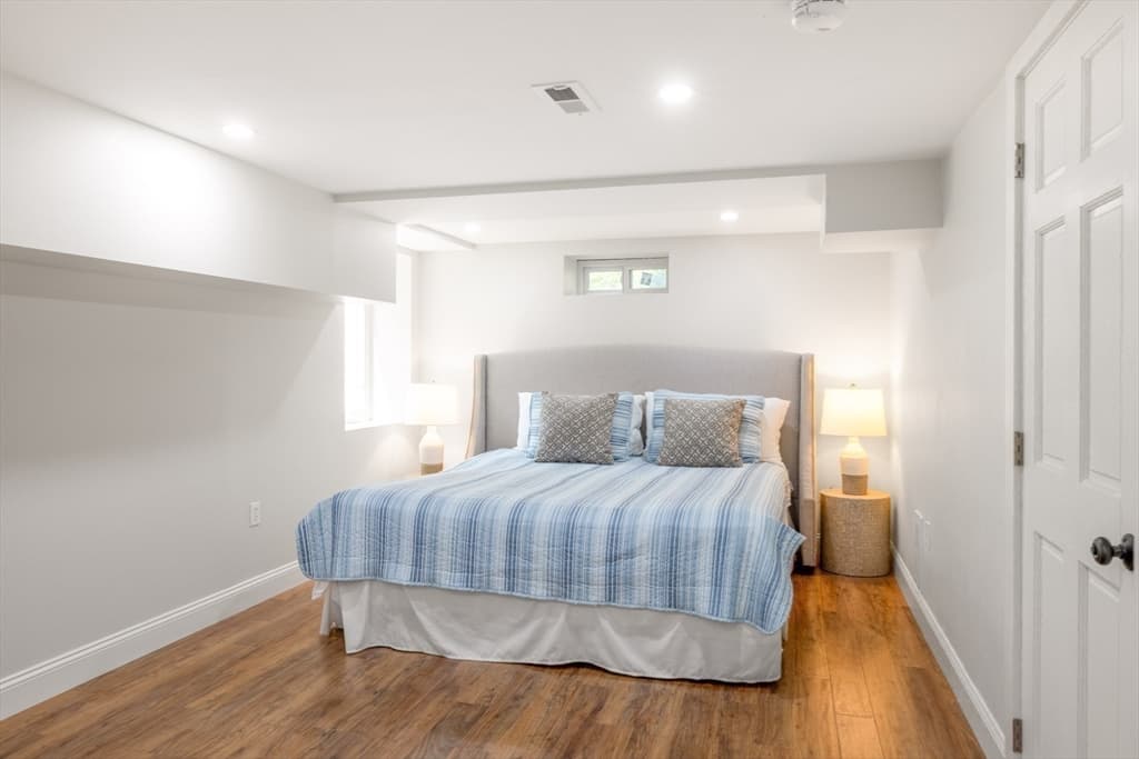 5 Pinetree Lane, Tisbury MA 02568 photo 15