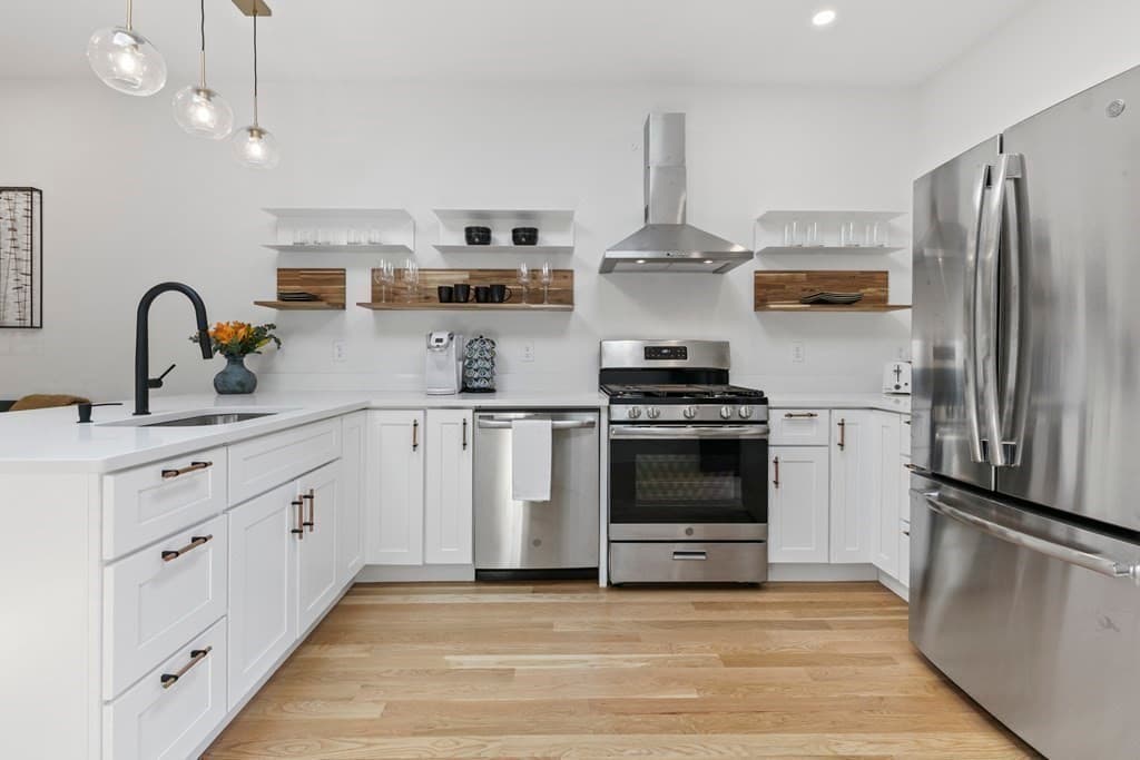 Condominium at 43 Wordsworth St # 3, Boston MA 02128, Boston, photo 6 of 32