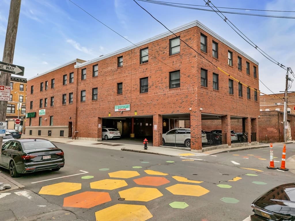 267 Broadway, Chelsea MA 02150