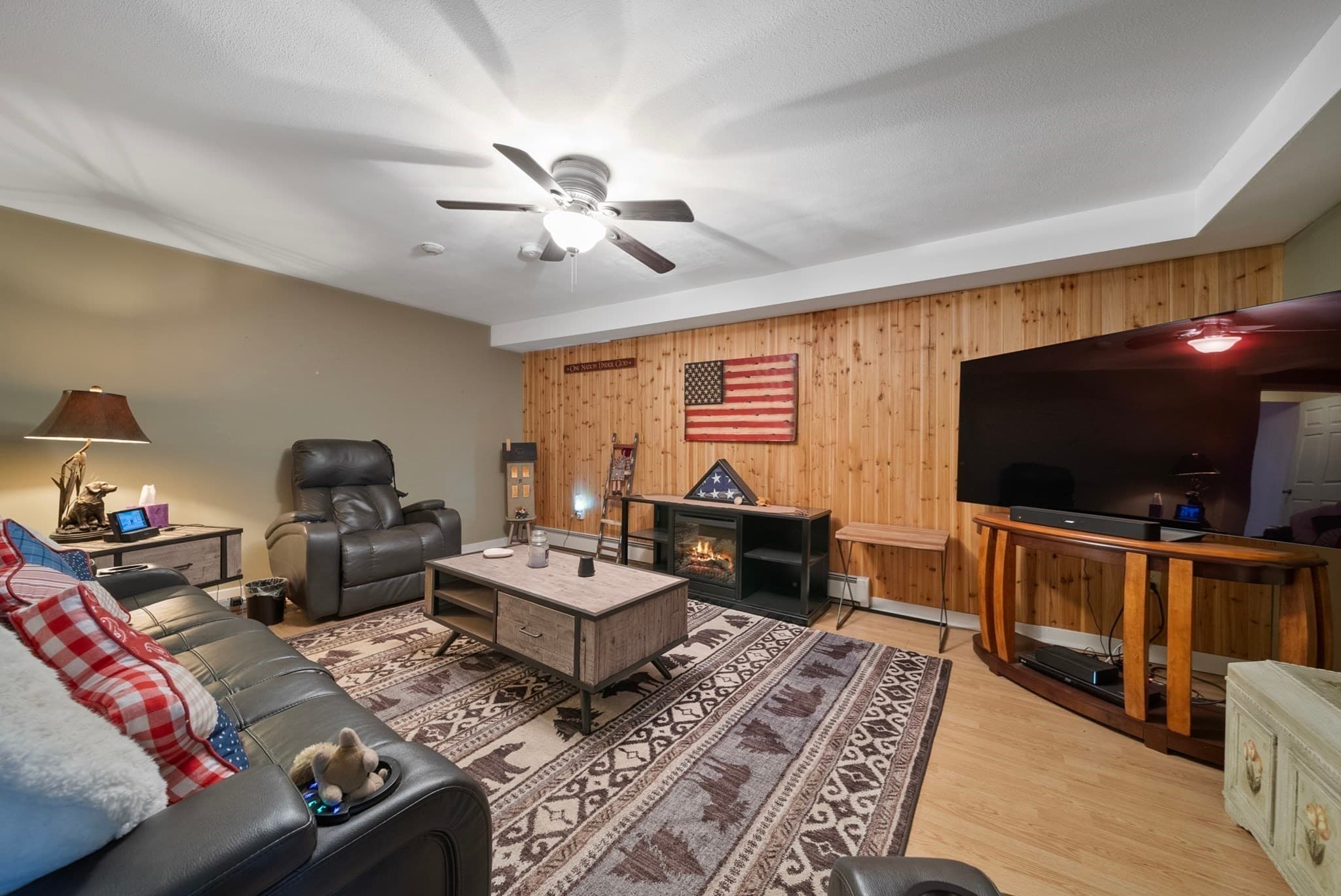 Single Family Residence at 2 Remington Court, Derry NH 03038, Derry, photo 21 of 39