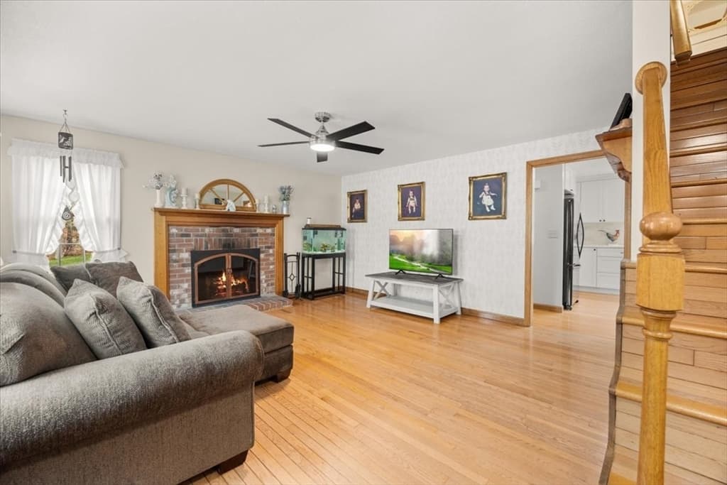 Single Family Residence at 34 Windsor Way, Mashpee MA 02649, Mashpee, photo 17 of 39
