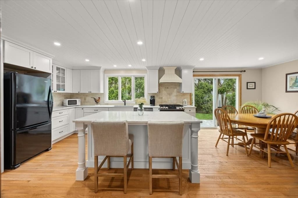 Single Family Residence at 34 Windsor Way, Mashpee MA 02649, Mashpee, photo 9 of 39