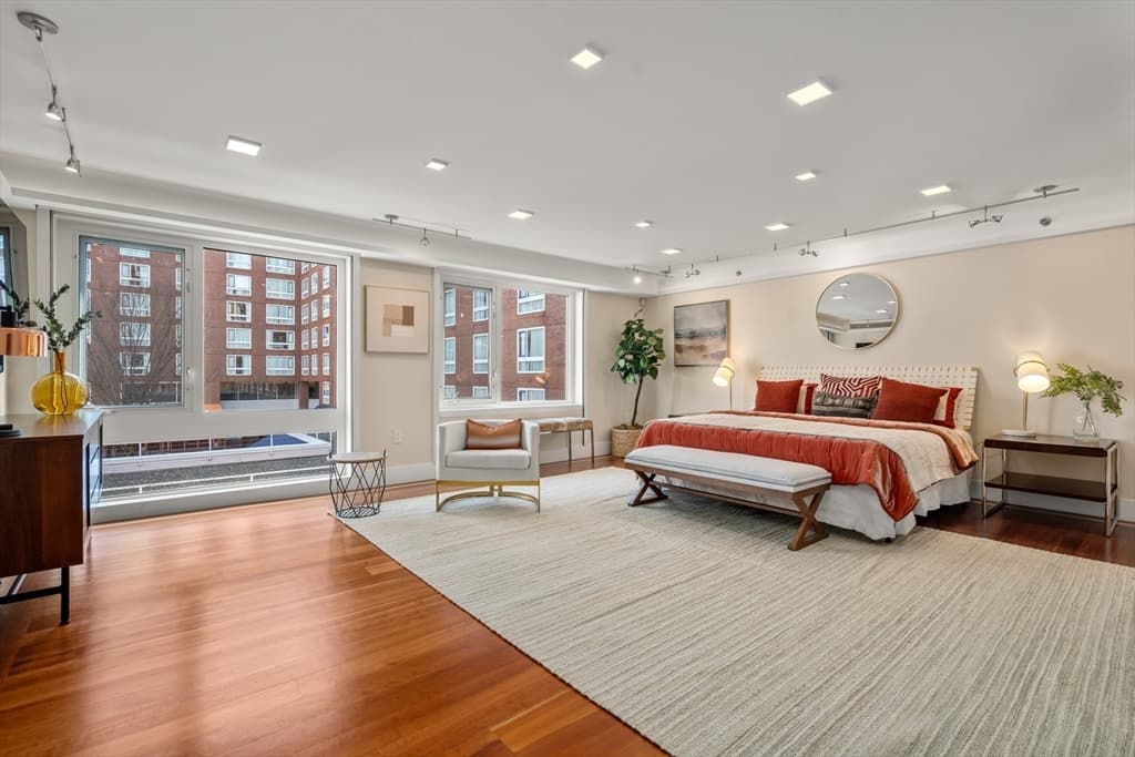 Condominium at 975 Memorial Drive # 406, Cambridge MA 02138, Cambridge, photo 20 of 39