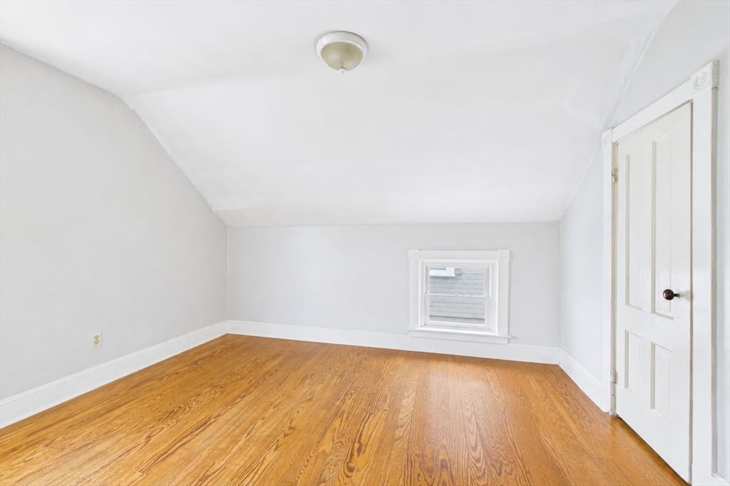 Single Family Residence at 34 Sherman St, New Bedford MA 02740, photo 13 of 19