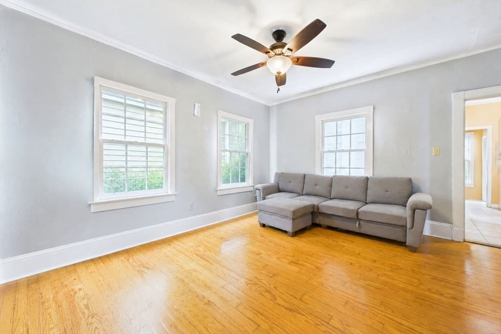 Single Family Residence at 34 Sherman St, New Bedford MA 02740, photo 17 of 19