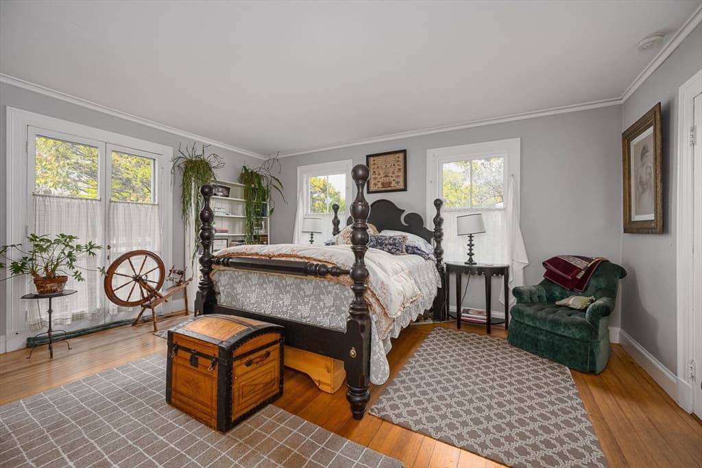14 South Street, Ashfield MA 01330 photo 2