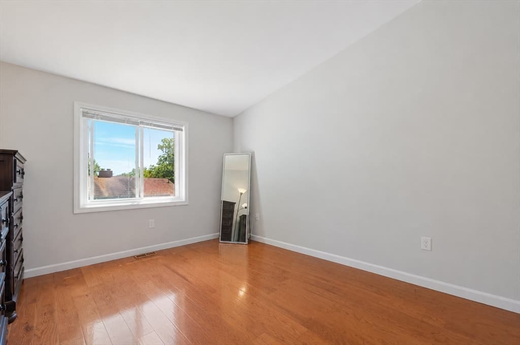 Condominium at 36 Nottingham Rd # 36, Grafton MA 01519, Grafton, photo 26 of 41