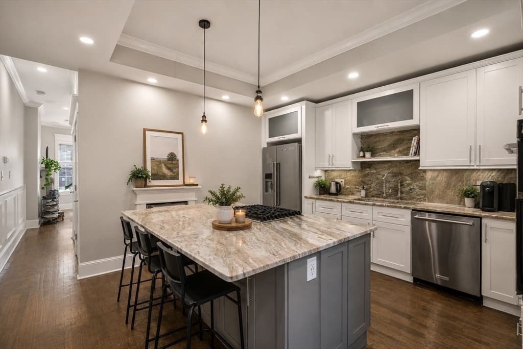 Condominium at 209 Green # 1, Cambridge MA 02139, Cambridge, photo 4 of 26