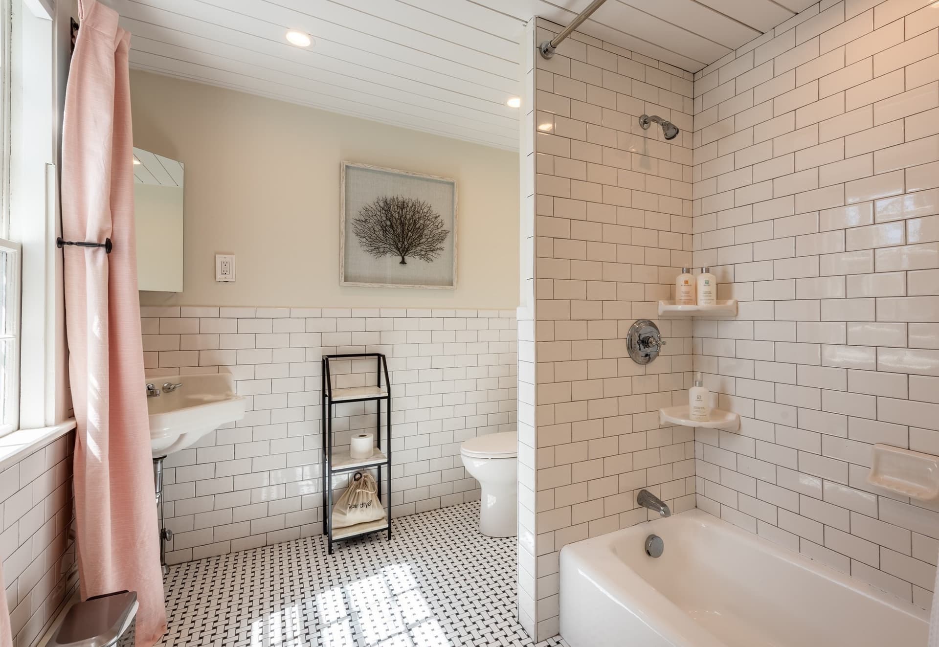 Single Family Residence at 34 Mount Pleasant Street, Rockport MA 01966, photo 17 of 37