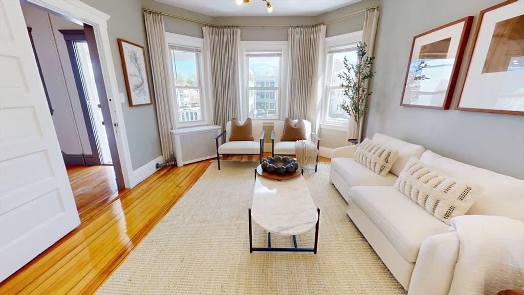 Condominium at 3943 Washington St # 2, Boston MA 02131, Boston, photo 3 of 27