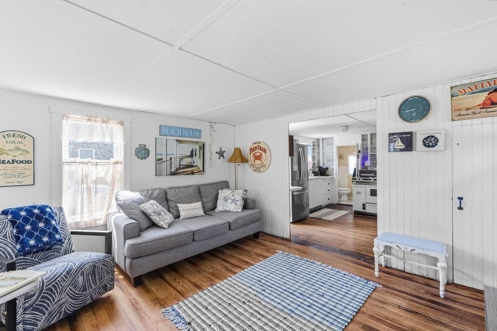 Single Family Residence at 17 Island St, Mattapoisett MA 02739, Mattapoisett, photo 11 of 29