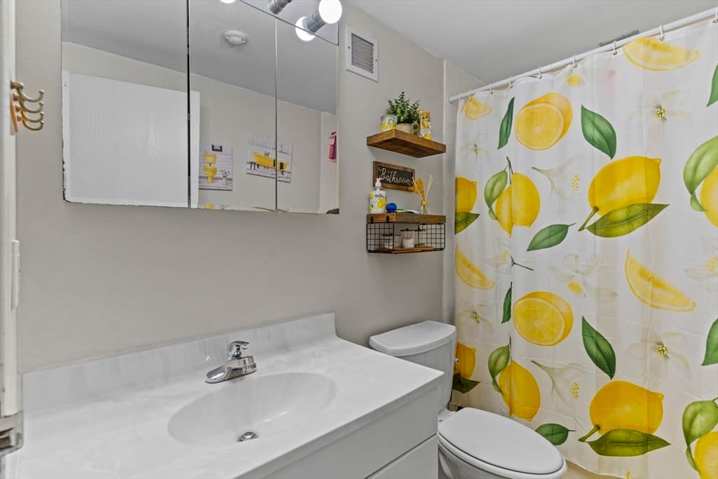 175 Quincy Shore Dr # B66, Quincy MA 02171 photo 18
