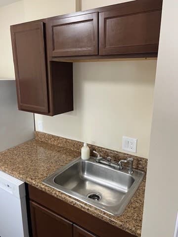 Condominium at 201 Thorndike Street # 27, Lowell MA 01852, photo 13 of 37