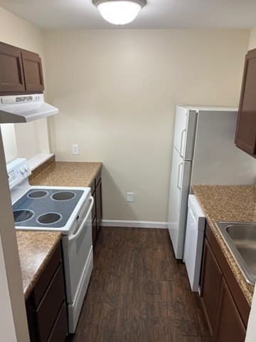 Condominium at 201 Thorndike Street # 27, Lowell MA 01852, photo 14 of 37