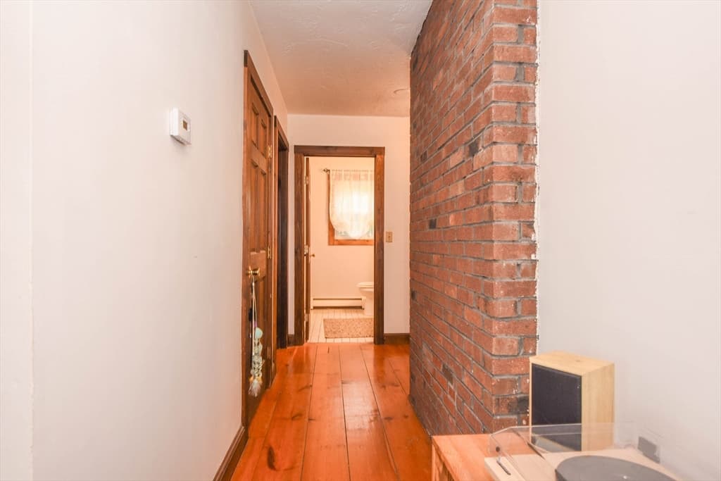 Single Family Residence at 325 River Street, Halifax MA 02338, Halifax, photo 13 of 41