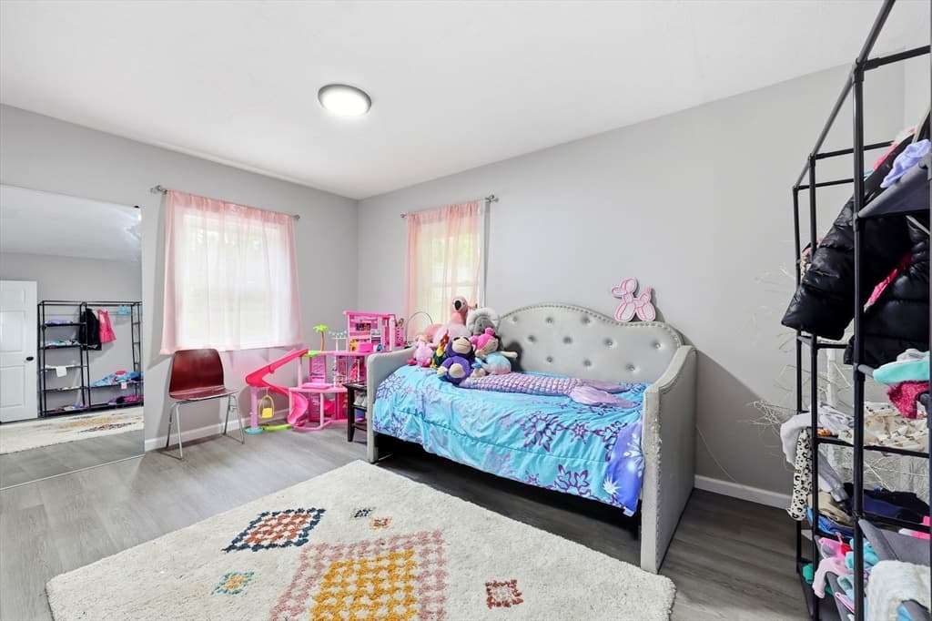 Single Family Residence at 64 S Cottage Rd, Holland MA 01521, photo 17 of 34